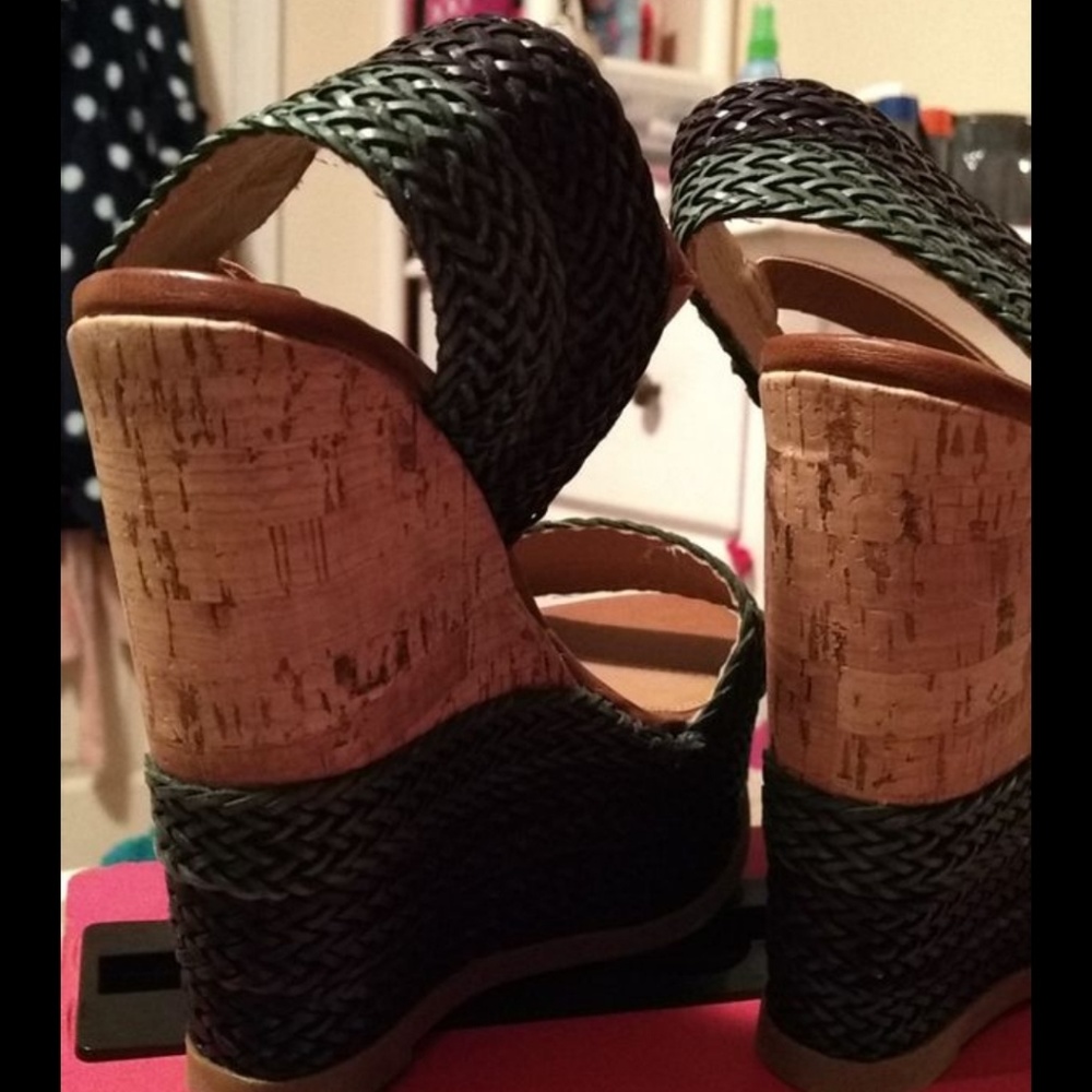 Wedges - Picture 2 of 3